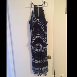 Dress with pockets!!